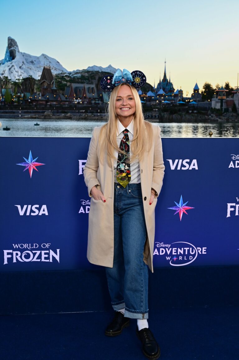 DisneylandParis_DisneyAdventureWorld_Inauguration_Emma-Bunton