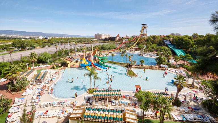 Plusieurs piscines évacuées après la découverte d’excréments dans l’eau à Caribe Aquatic Park