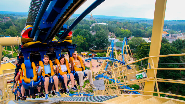 Débrayage surprise au Parc Astérix : une ouverture retardée et un climat tendu ce dimanche matin